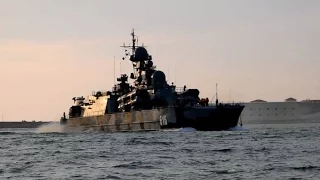 Ракетный корабль на воздушной подушке Самум возвращается в базу