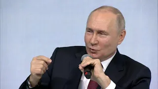 Путин - Кустурице: Представители ЛГБТ — тоже часть общества. И они могут побеждать в конкурсах!