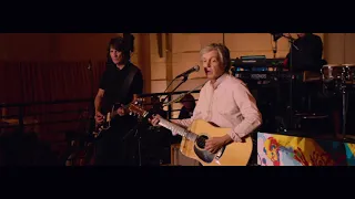 Paul McCartney ‘FourFiveSeconds’ (Live from Grand Central Station, New York)