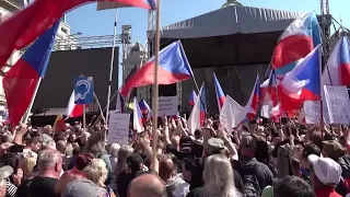 Far-right protest in Prague draws 70,000