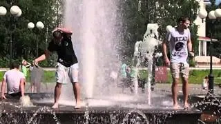 DUBSTEP dance at the fountain | Mr. Wave