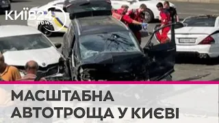 Жахлива ДТП в Києві: на Лесі Українки зіткнулися три автомобіля - є постраждалі