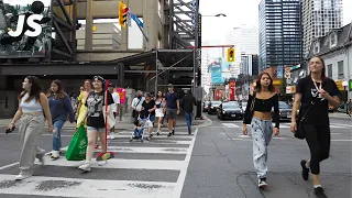 Rosedale to Dundas Square Saturday Evening Toronto Walk (Sep 2022)