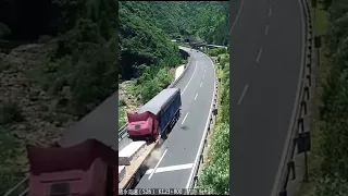 Dangerous china truck fail compilation! Extreme fastest skill truck heavy equipment fail working