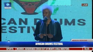 Wole Soyinka Displays Fluency In Yoruba Language At The African Drums Festival