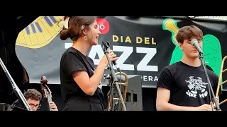 Clàudia Rostey i Perot Rigau - "You and I"  (Sant Andreu Jazz Band a Matadepera)