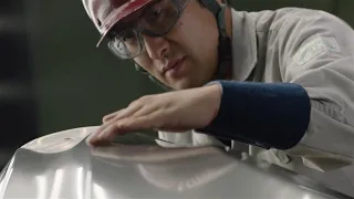 MAZDA -MASS CRAFTSMANSHIP-  Made possible by Takumi production engineers (with English captions)