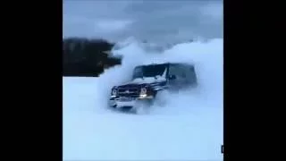 Drift at Mercedes-Benz Gelandewagen