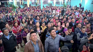 Pedro Canil y su grupo Uncion en la Alabanza coros Vol. 8 en vivo