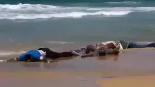 Les images insoutenables des migrants morts, rejetés par la mer