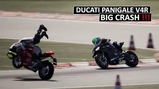 Fatal Ducati Panigale V4R Crash!, Overtakes Goes Wrong