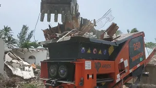 Arjes 250 Shredding House Demolition