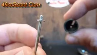 Two-Stroke Scooter / ATV Carburetor Settings And Adjustments 3of4 : Needle Clip