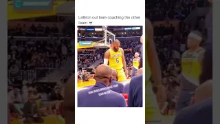 LeBron shows off his IQ and coaches the other team 🤣