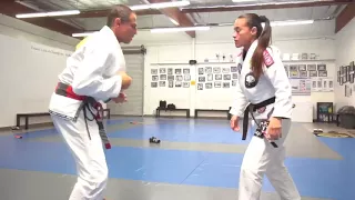 GRACIE JIU-JITSU SELF DEFENSE - MASTER ROYLER GRACIE AND LETICIA RIBEIRO