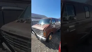 SUPER RARE 1984 DODGE 150 VAN SLANT 6 AND 4 SPEED!