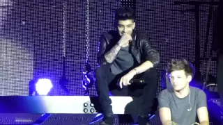 One Direction Birmingham 23/03/13 Evening Little Things (Harry's laughing so hard he can't sing)