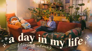 a day in my life living alone // my morning routine, working from home, & being a real adult™