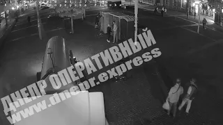 В Днепре задержали иностранца, убившего мужчину в центре города.