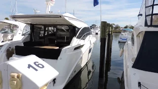 2017 Sea Ray 400 Sundancer Sport Yacht For Sale at MarineMax Venice