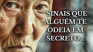 4 SINAIS que ALGUÉM te ODEIA em SECRETO