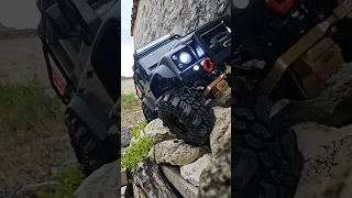 traxxas TRX4M Defender pick-up 3