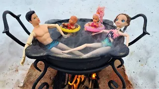 HOW TO COOK A CHEERFUL FAMILY) KATYA AND MAX at grandma's. Funny dolls TV series Darinelka