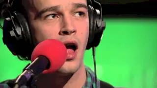 The 1975 - Chocolate (Worst Performance Ever) Shreds