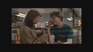 A Whats Eating Gilbert Grape Music Video "Keep Holding On"