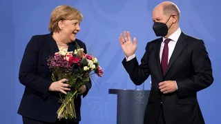 Merkel zu Scholz: „Ich wünsche Ihnen von Herzen alles Gute bei dieser Arbeit“