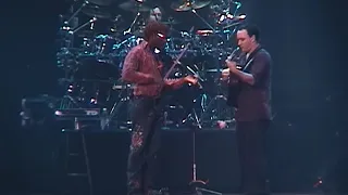 December 5, 2000 - Dave Matthews Band - "Angel From Montgomery" - Allstate Arena N2 - Rosemont, IL.