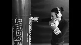 DEMI LOVATO TRAINING MMA