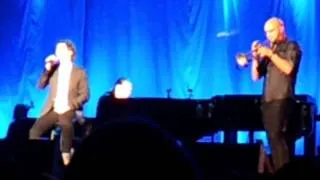 Josh Groban - Broken Vow with fans drinking wine || Copenhagen 18.09.2011