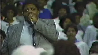 C.H. Mason Memorial Choir ft. Reverend James Moore "Rise Again" @ The 78th Holy Convocation (1985)