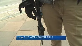 Troopers, big crowds as Texas lawmakers take up gun rights