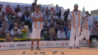 La finale hommes du Mondial à pétanque 2015: Puccinelli vs Lellouche