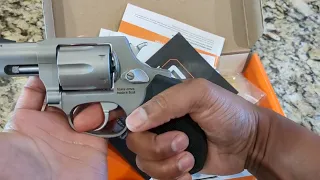 Taurus 856 .38 Special Unboxing