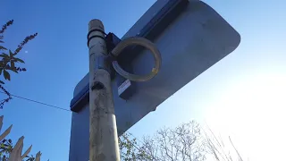 *Alarm still dodgy* Dunmurry Glebe Road Level Crossing (Belfast) Thursday 25/02/21