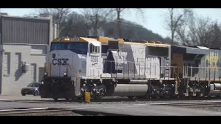 CSX 4568 (Operation Lifesaver) leads CSXT M-582