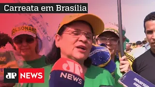 Brasília teve manifestação em apoio a Bolsonaro neste sábado (29)