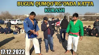 BUGUN QUMQOʻRGʻONDA KATTA KURASH TULIQ VEDIOSI