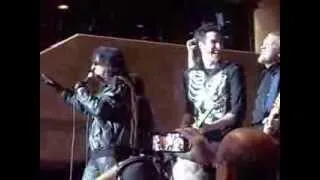 Alice Cooper: Classics medley at Blackhawks-Coyotes game (Feb  7, 2014: Glendale, Ariz.)