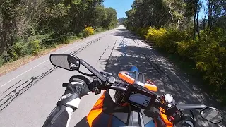 2020 KTM 1290 Superduke R. Wheelie "On Demand" (at the 20 second mark)