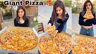 Biggest Pizza in India | Giant Cheese pizza | Extra large Veg Pizza Recipe