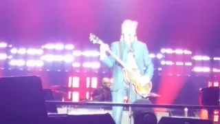 Paul McCartney- Letting Go (Live Madrid 2-6-16)