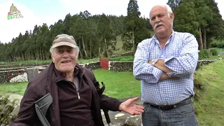 Conversei com os aficionados no mato da ilha Terceira