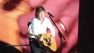 Paul McCartney "Blackbird" - Live @ AccorHotels Arena, Paris - 30/05/2016 [HD]