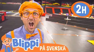 Blippi lär sig alfabetet på ett hoppland för barn | @BlippiSvenska | Pedagogiska videor för barn