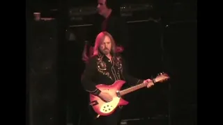 Free Fallin' - Tom Petty & HBs, live at MSG 2008 (video!)