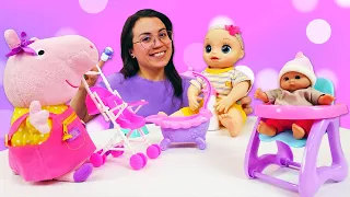 ¡Wendy enseña a Peppa cómo cuidar bebés! Vídeos infantiles con juguetes.